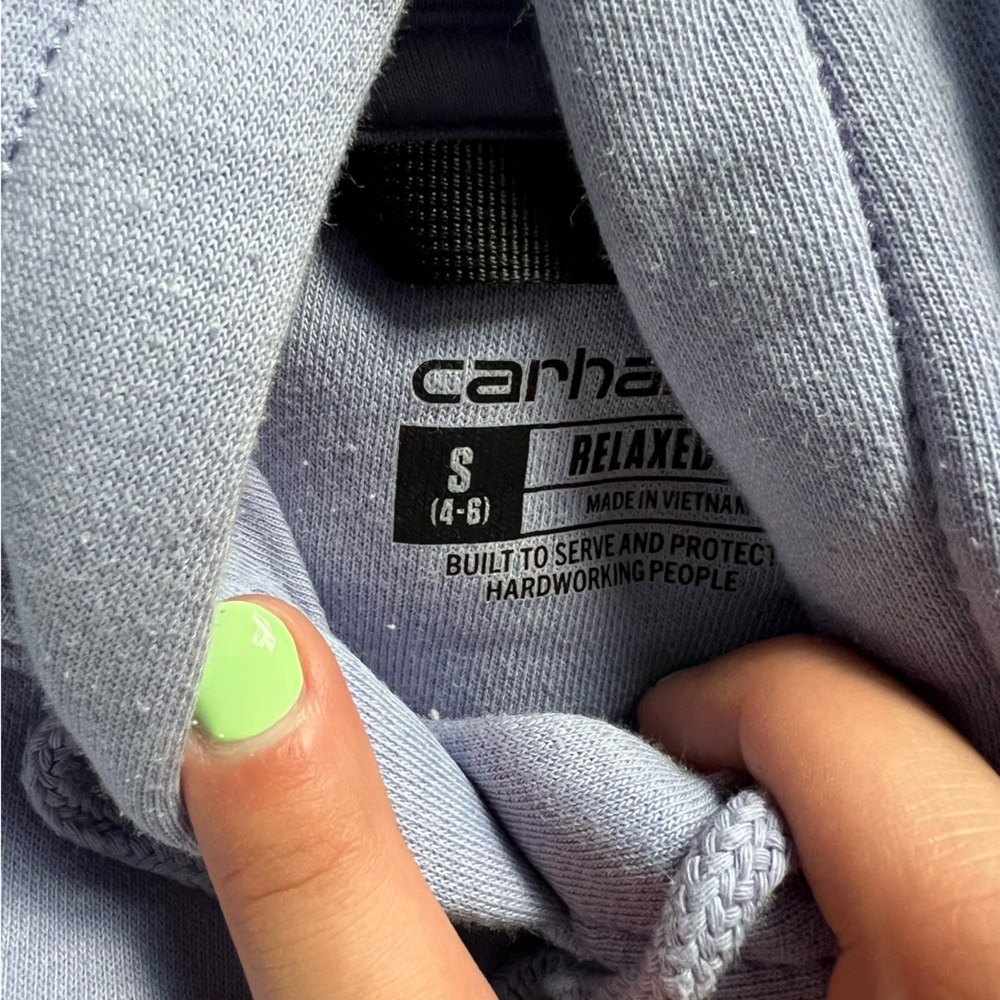purple carhart hoodie - Picture 3 of 3